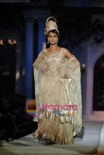 Model walk the ramp for Suneet Varma Show at HDIL India Couture Week, Grand Hyatt, Mumbai on 15th Oct 2009 (66).JPG